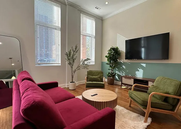Cozy 1 Bedroom 1 Parking Sleeps 4